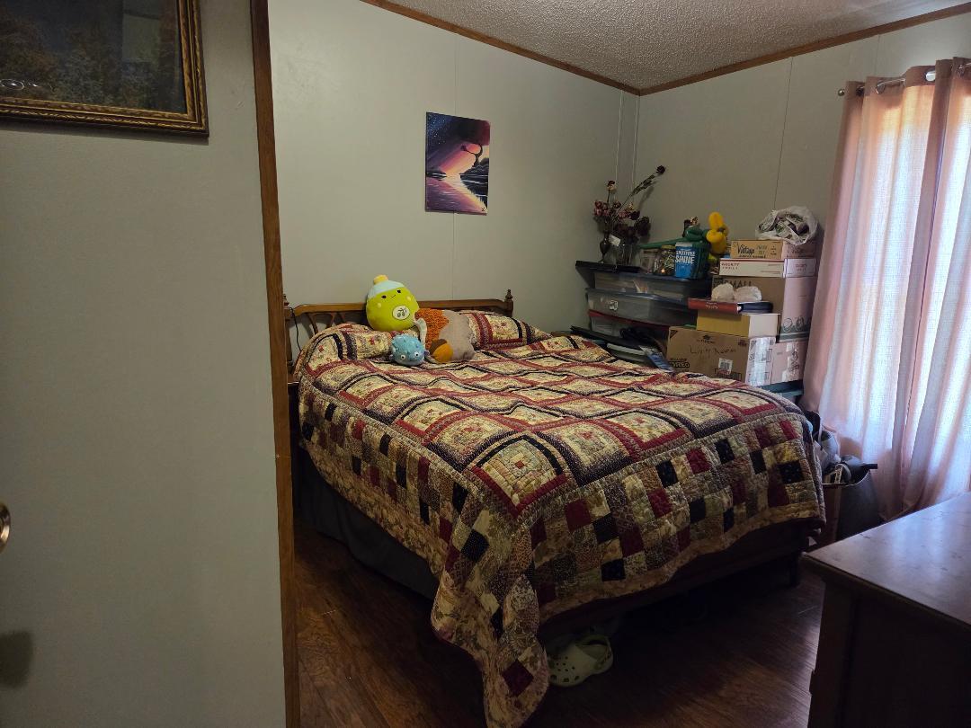 22805 West Street Property Photo 16