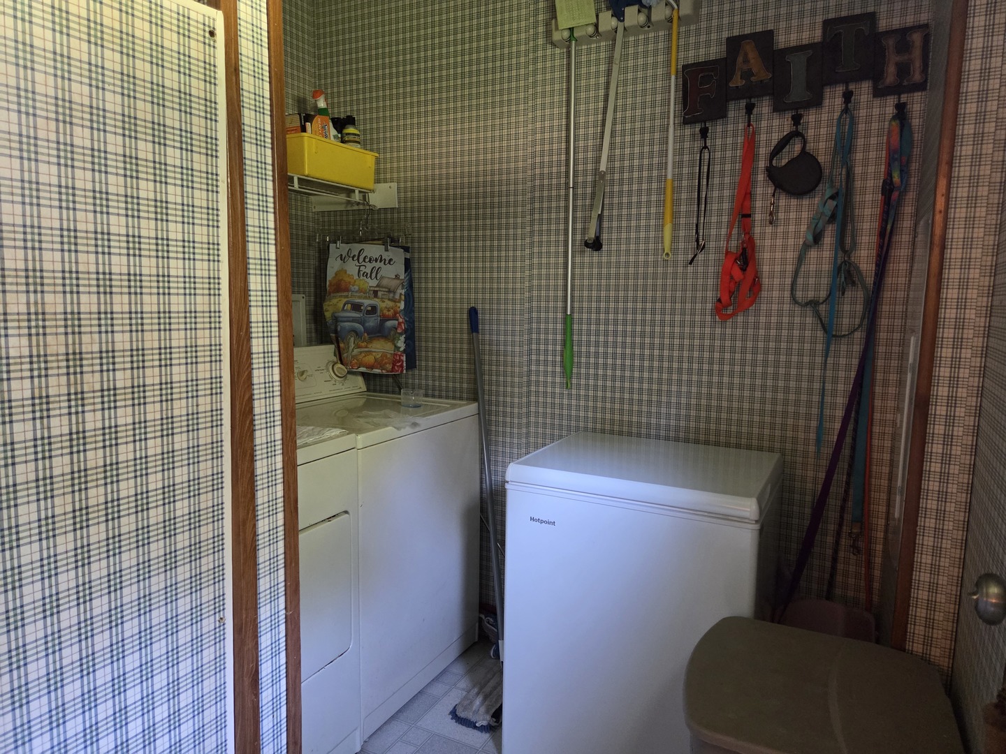 22805 West Street Property Photo 21