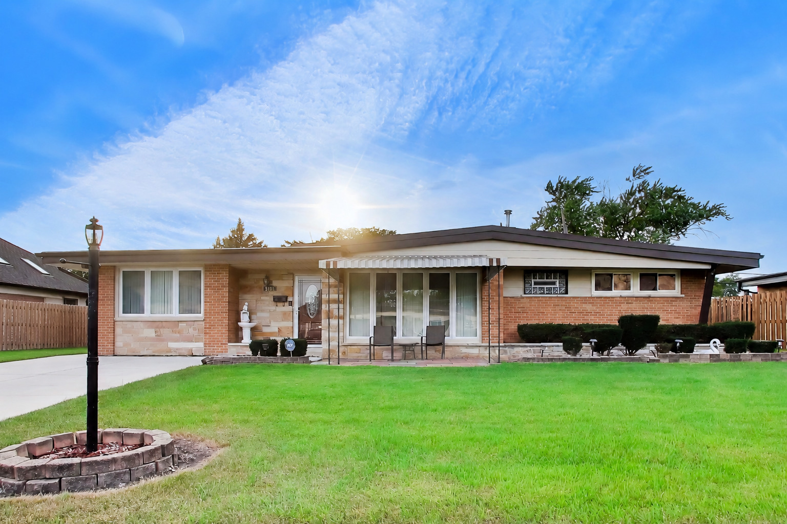 5180 N Monterey Avenue Property Photo 1