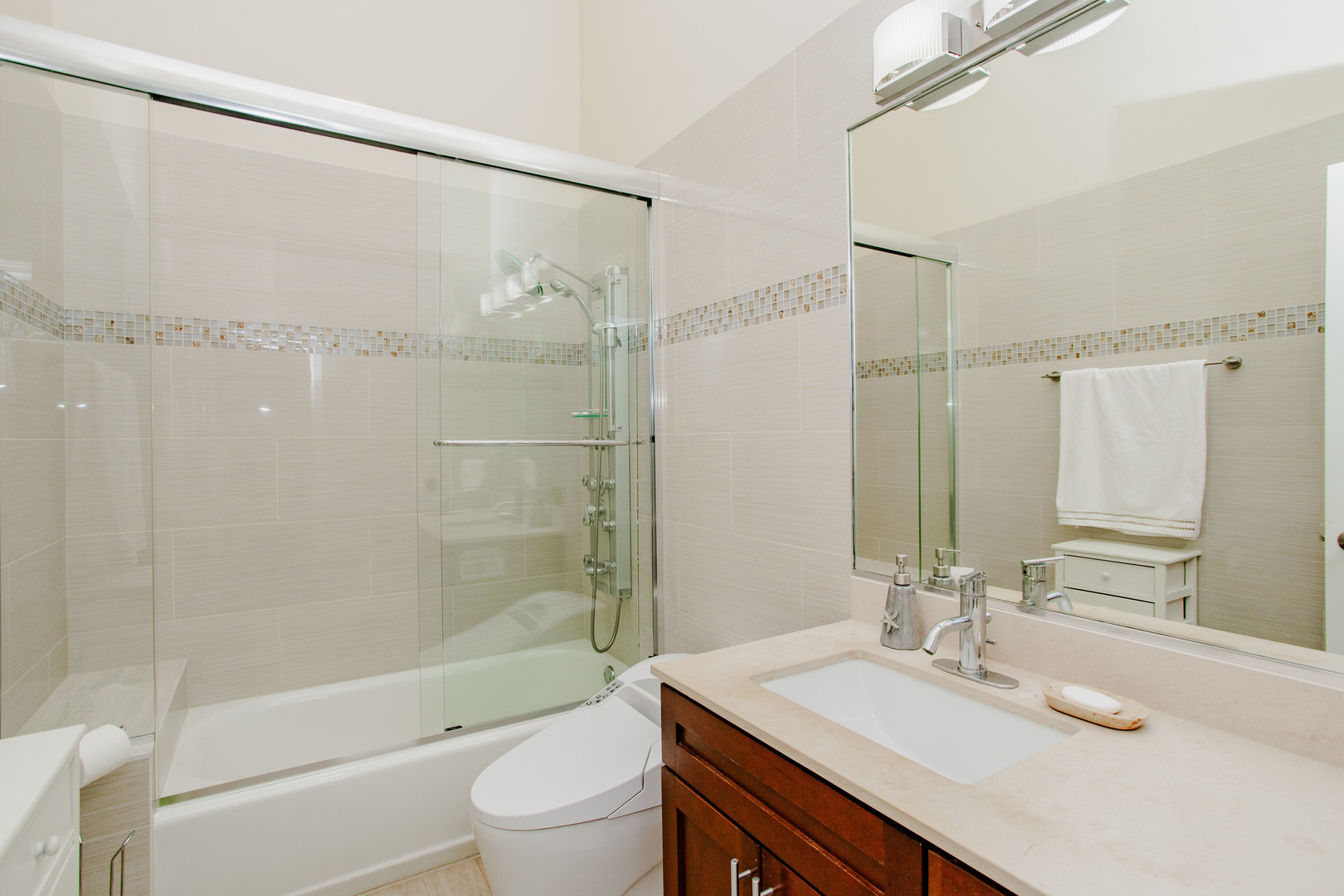 11 Rienzi Lane Property Photo 19