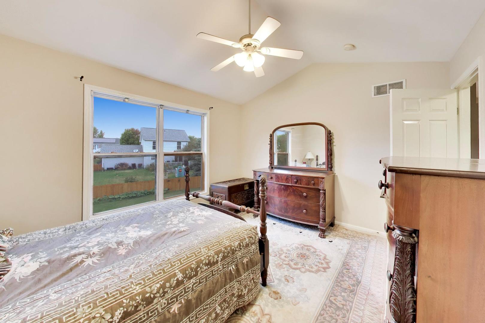 597 Turnbury Court Property Photo 18