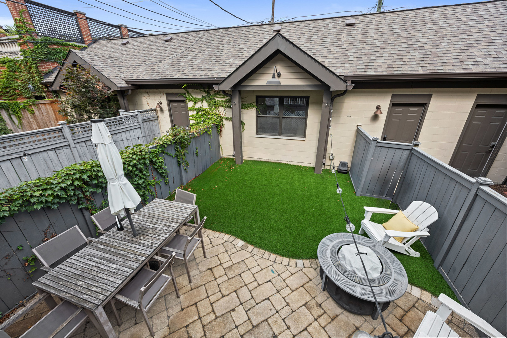 708 W Schubert Avenue B Property Photo 24