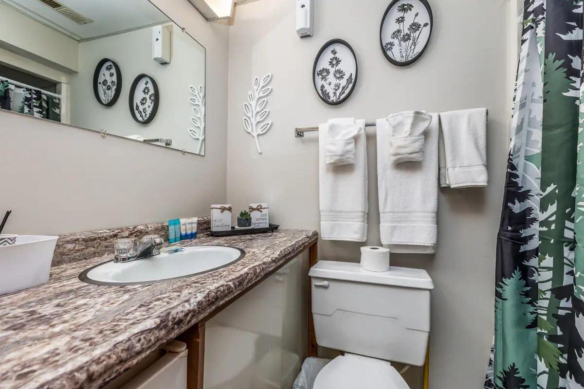 3505 E Apple Canyon Road Property Photo 13