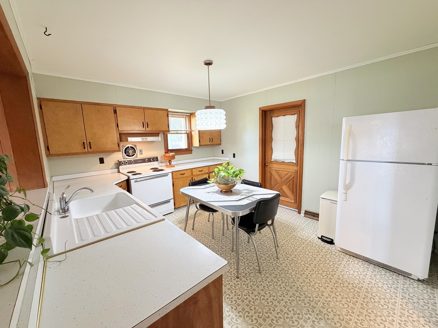 1300 Grant Street Property Photo 14