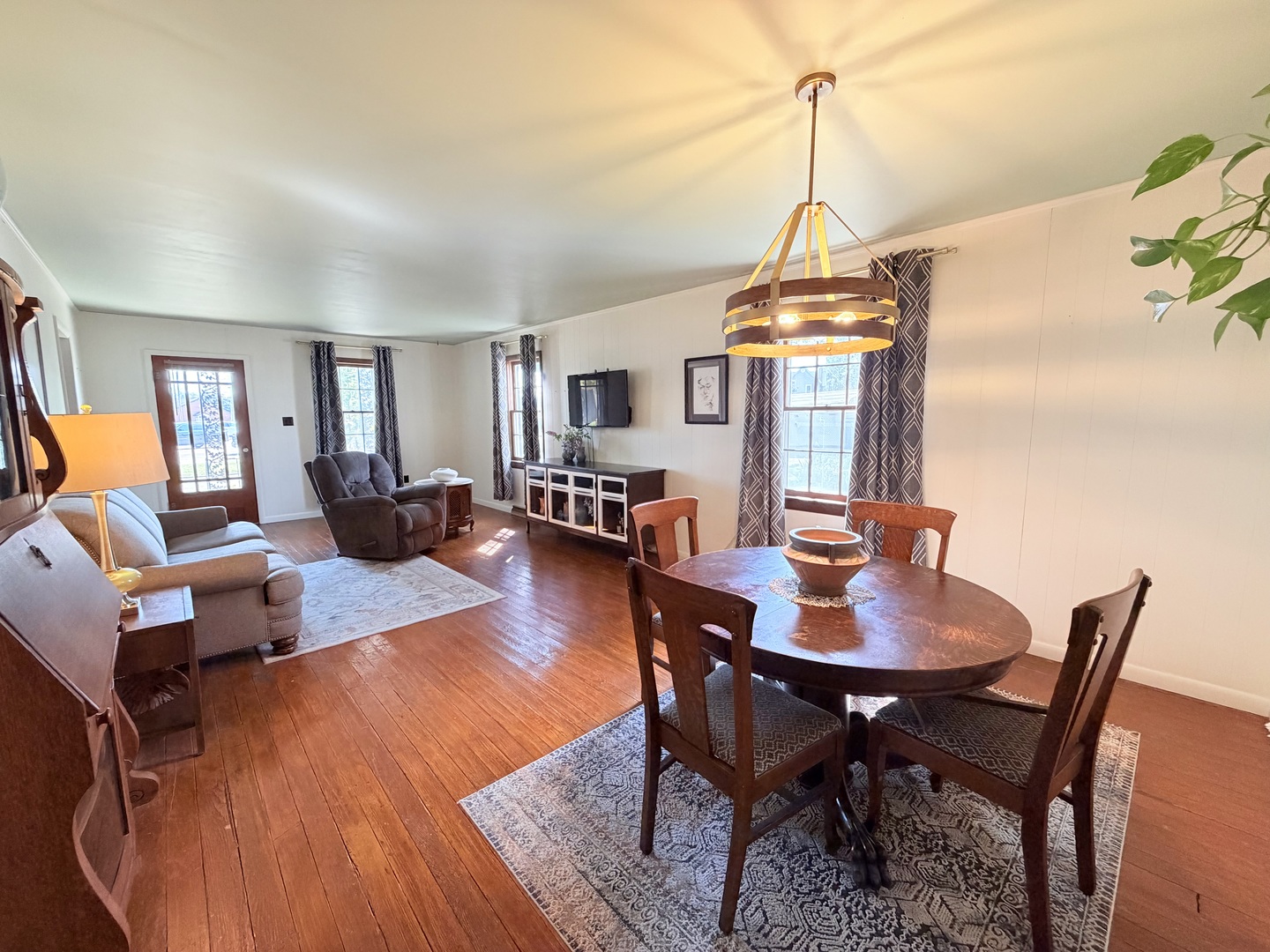 1300 Grant Street Property Photo 15