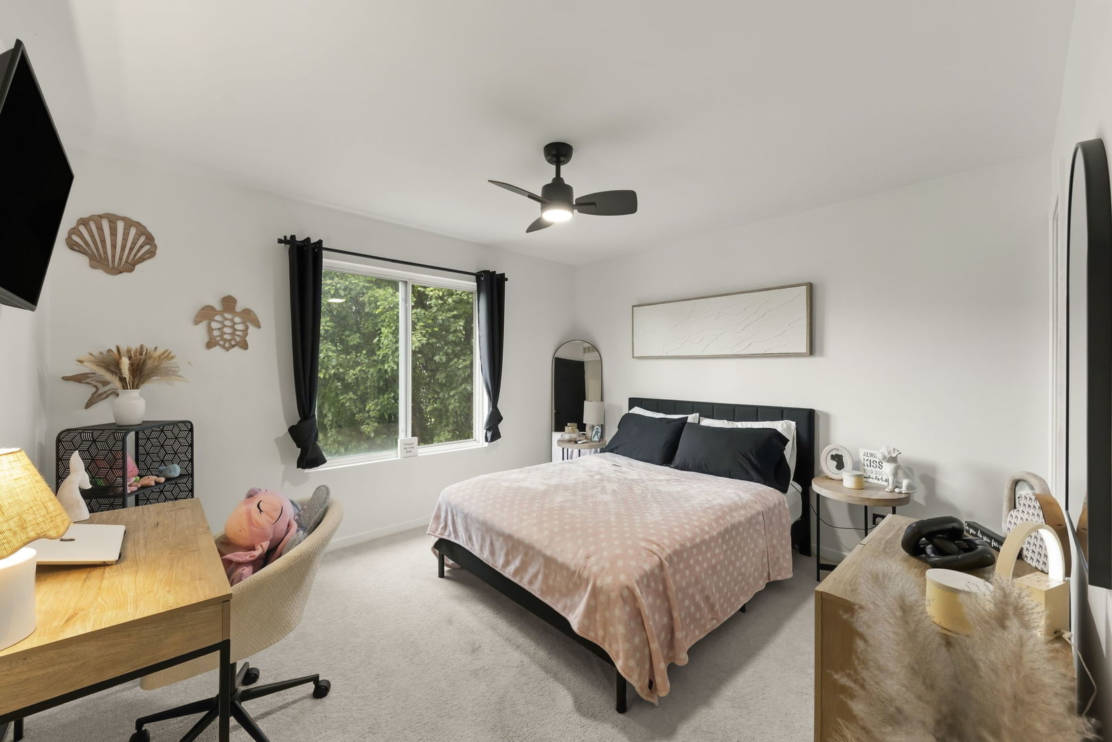 14306 General Court Property Photo 17