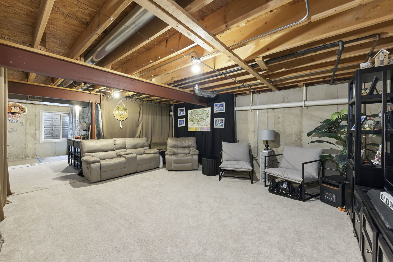 14306 General Court Property Photo 21