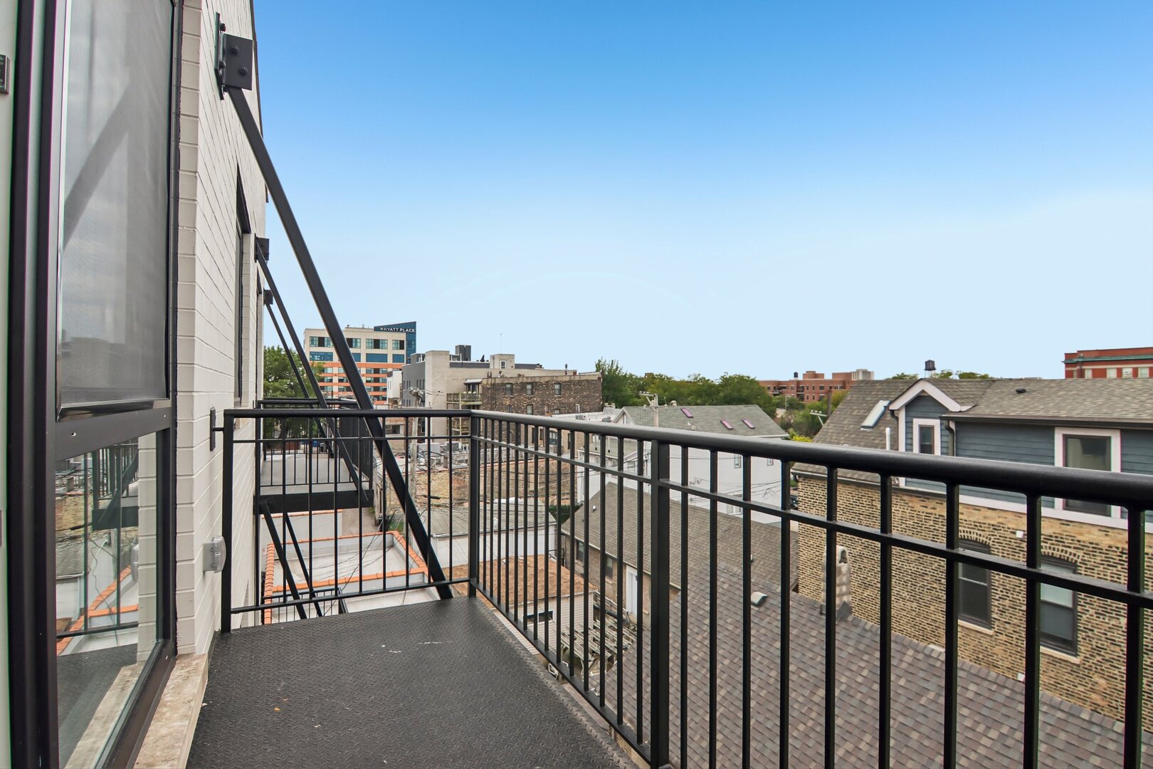 1656 N Bosworth Avenue Ph-4n Property Photo 23