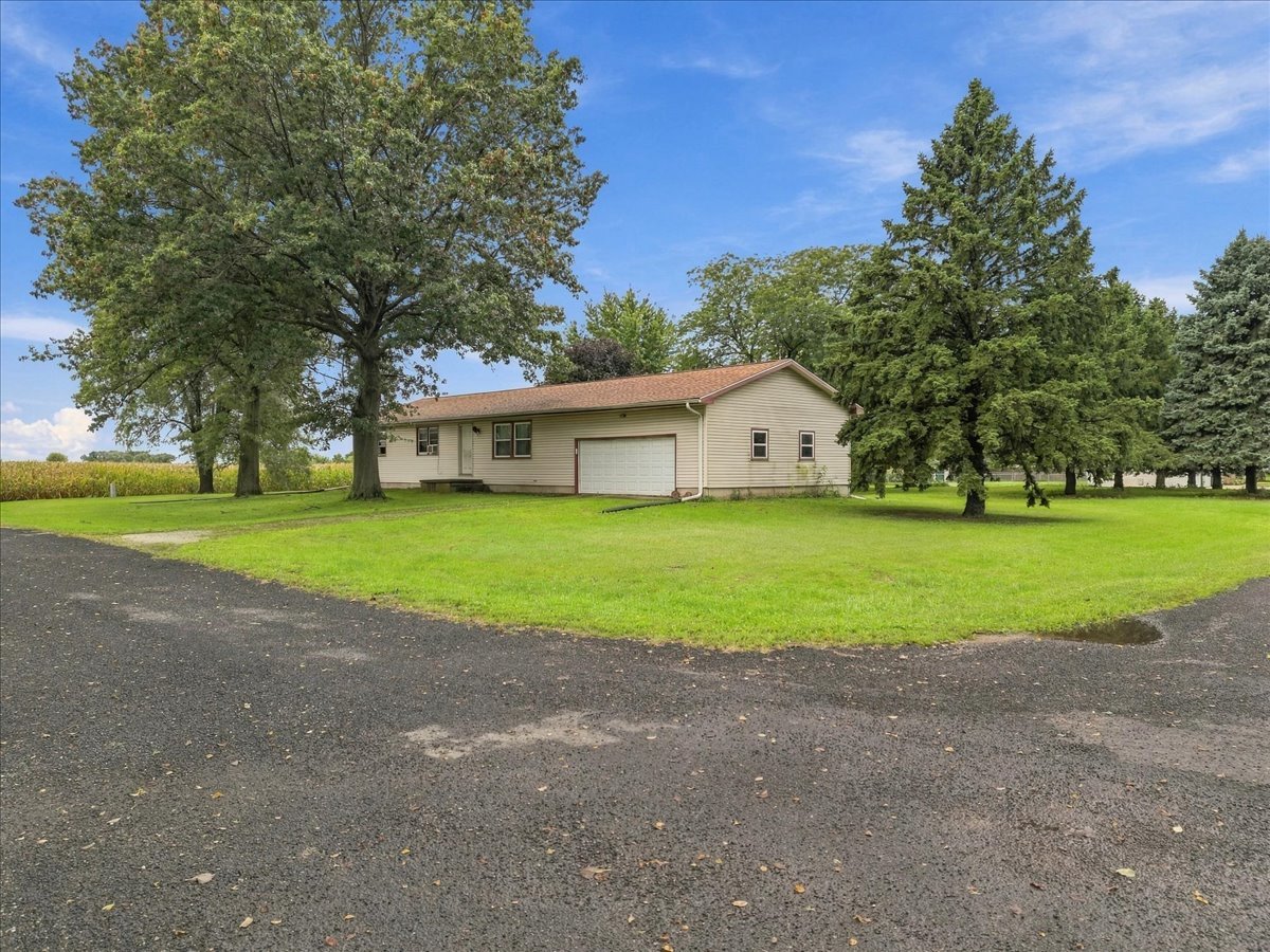 10419 Hampton Drive Property Photo 19