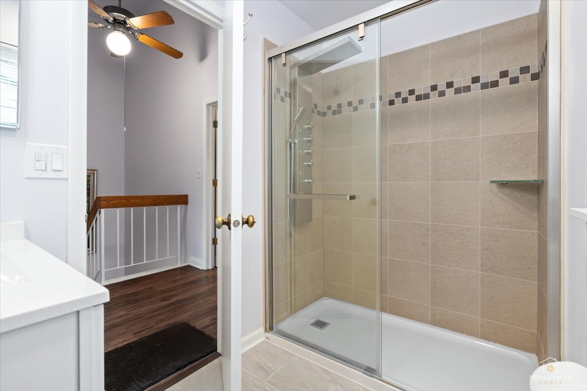 27 Sarahs Grove Lane Property Photo 26