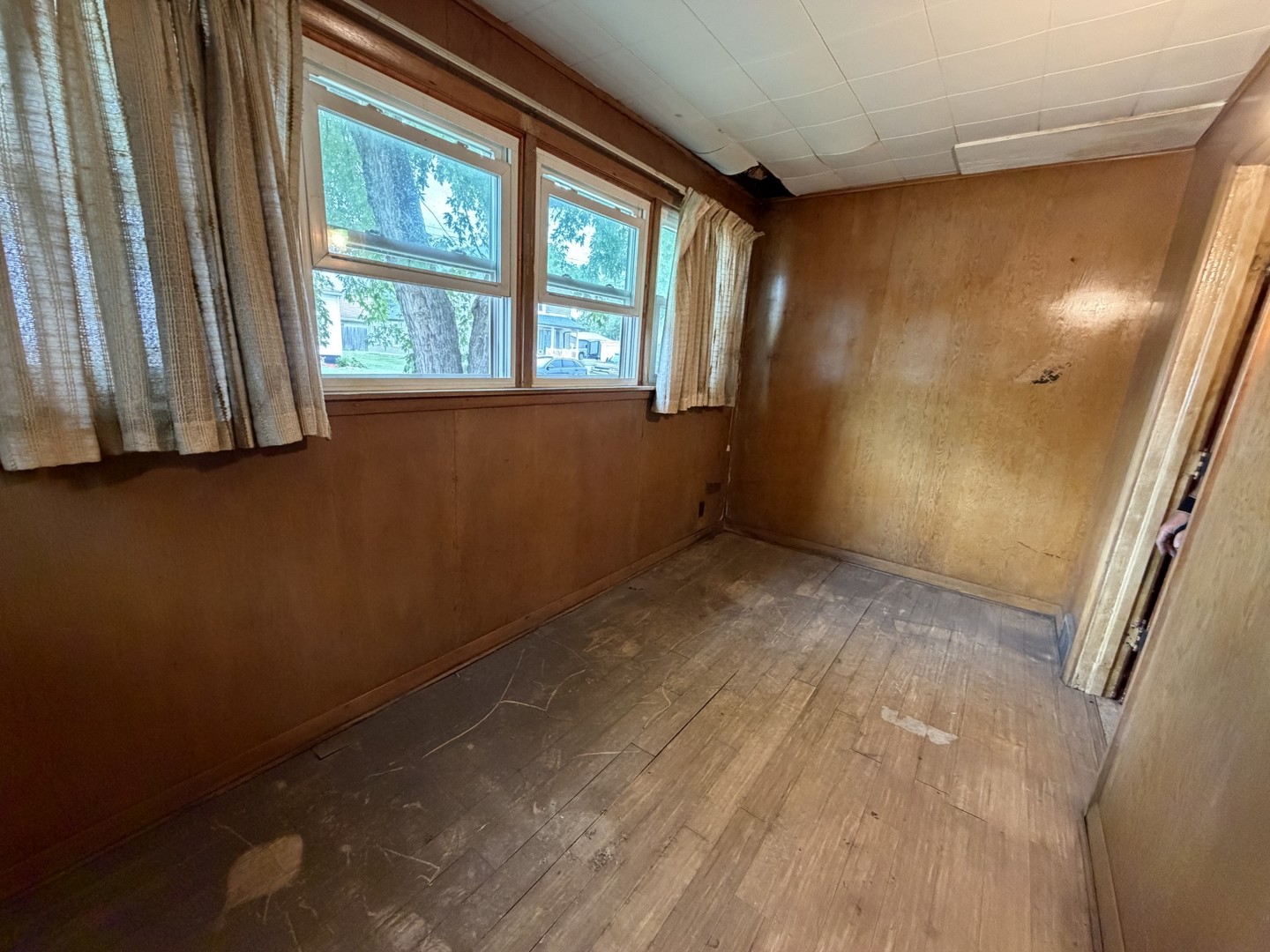 820 N Burr Street Property Photo 12