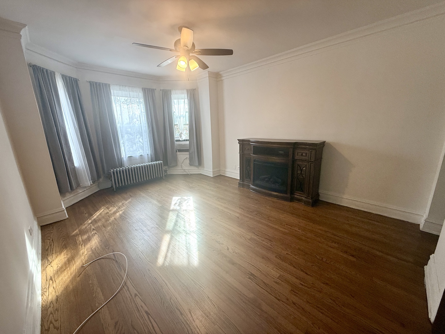 7639 W Jackson Boulevard 1e Property Photo 5