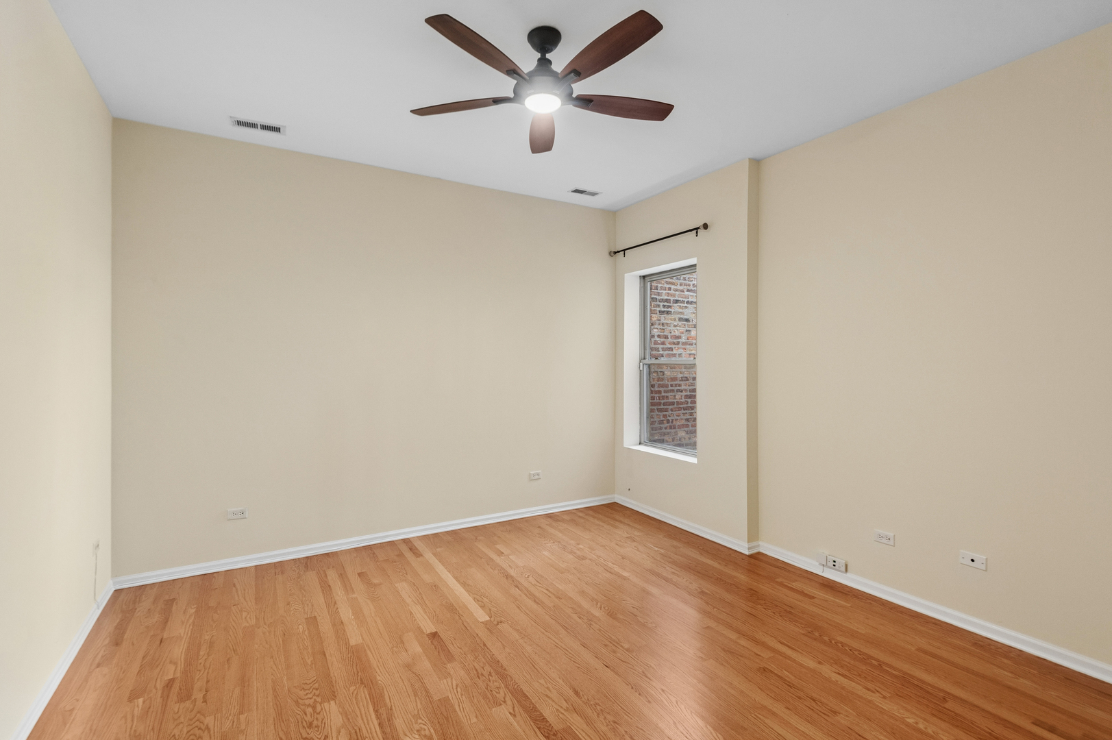 4536 N Sheridan Road 303 Property Photo 21