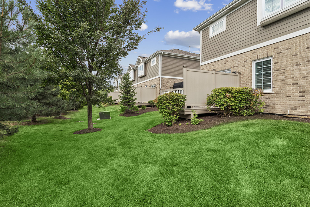 12424 Lacey Drive Property Photo 4