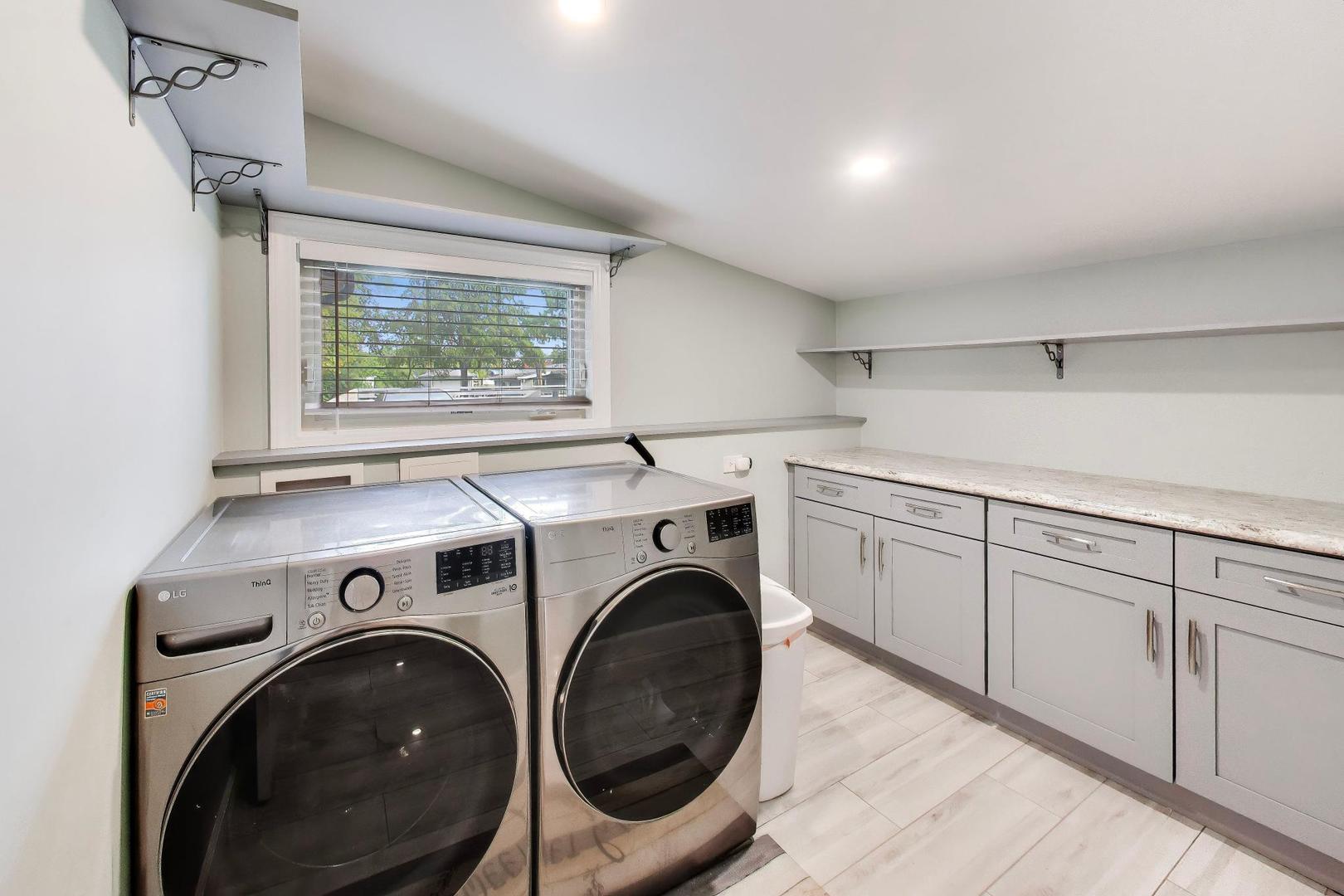 15 E Jeffery Avenue Property Photo 24