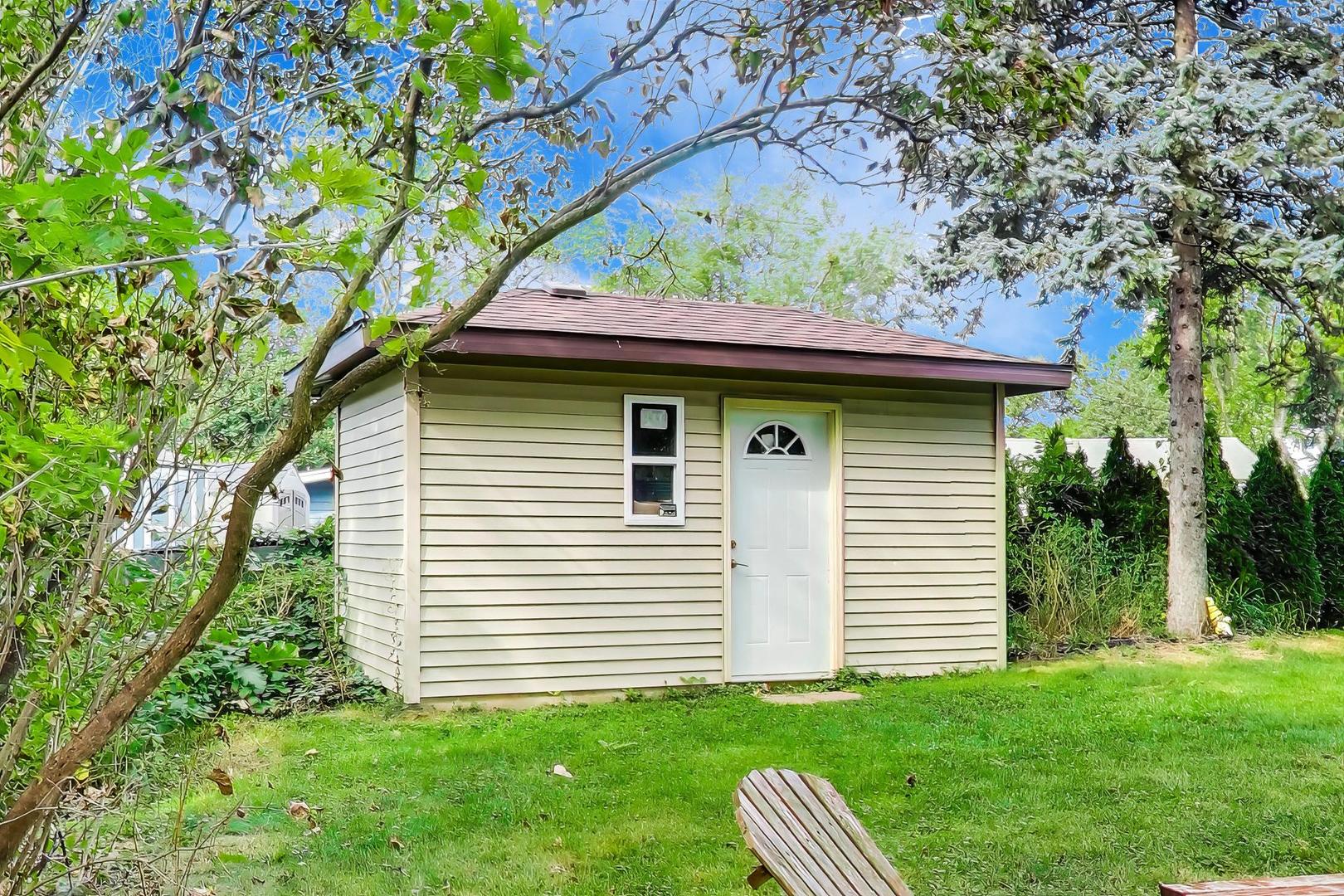 15 E Jeffery Avenue Property Photo 32