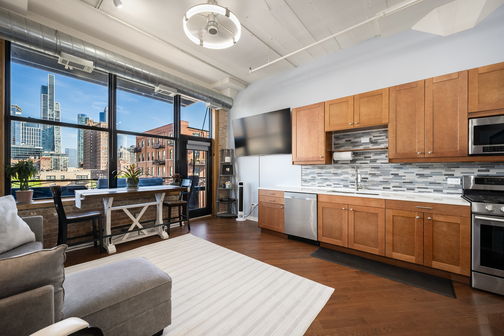 1601 S Michigan Avenue 505 Property Photo 4