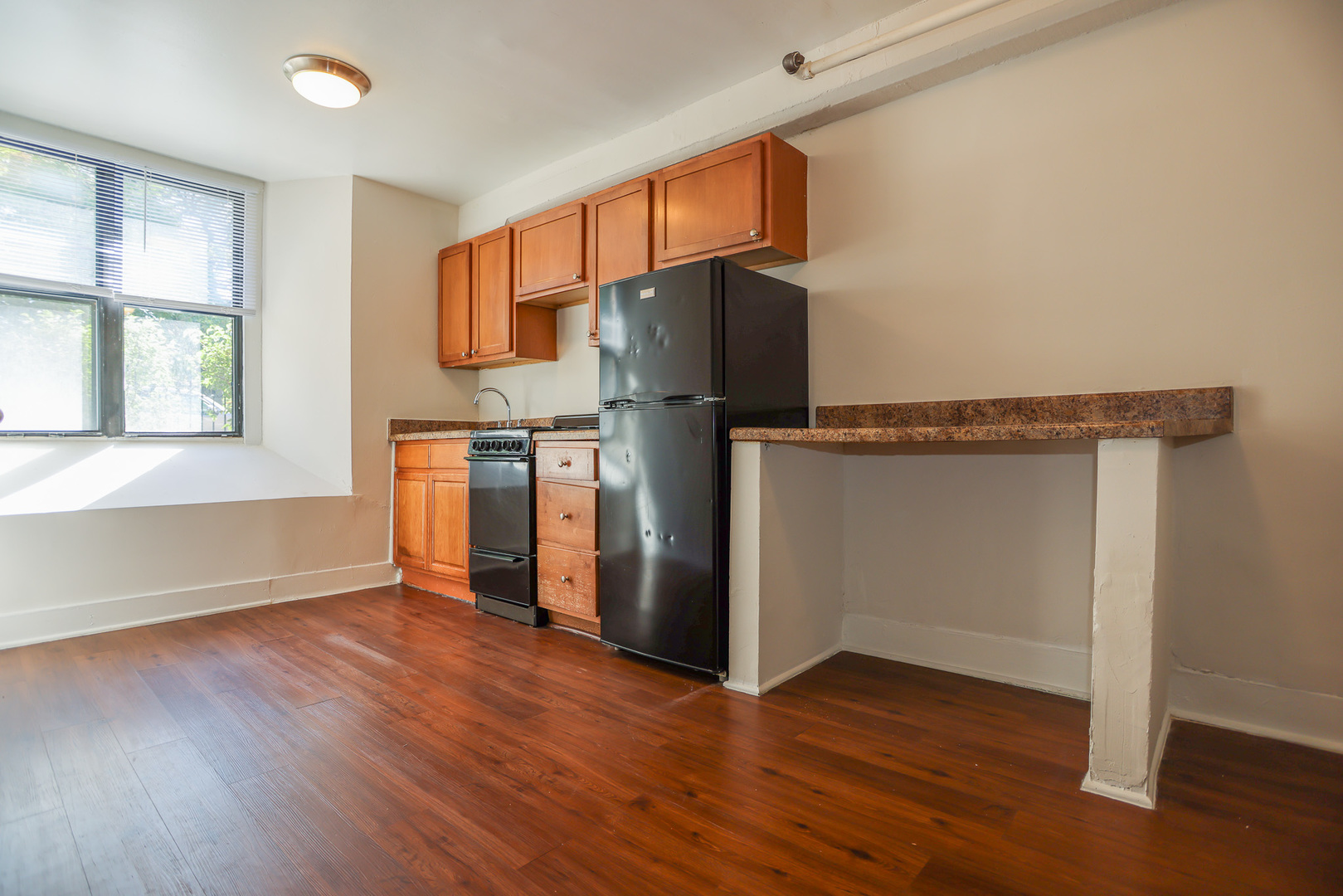 5214 S Woodlawn Avenue 401 Property Photo 3
