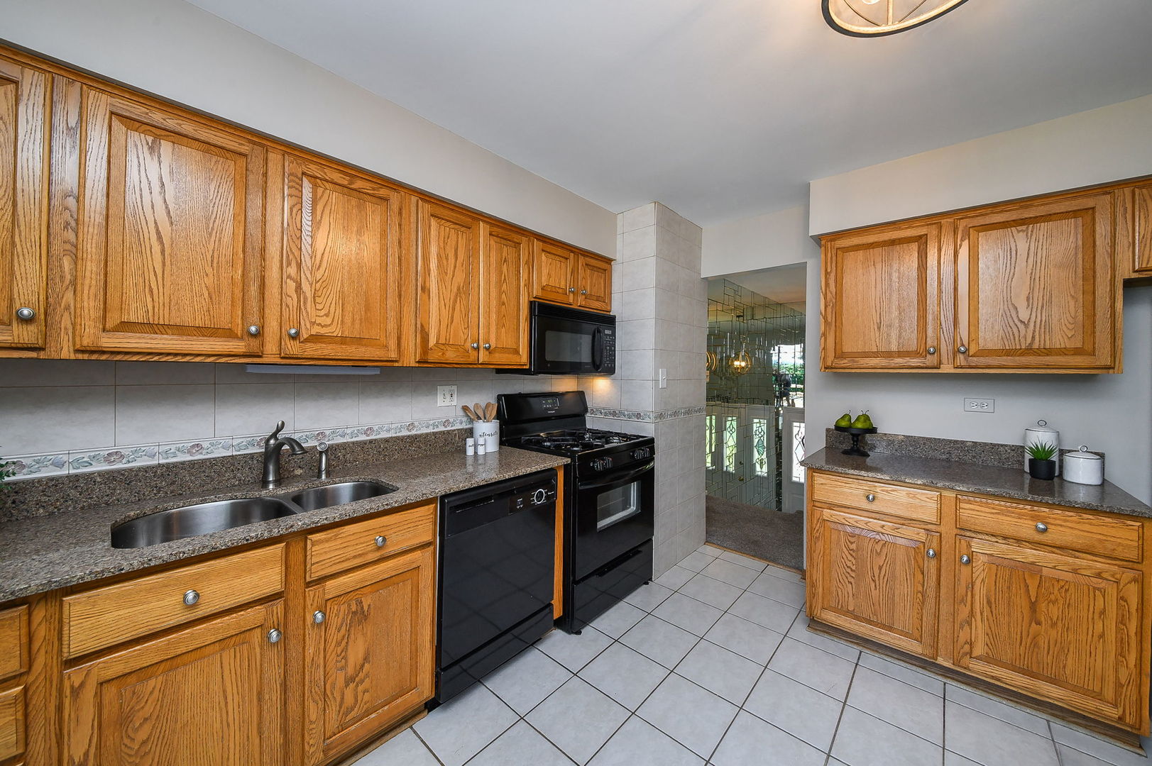 2287 Durham Drive Property Photo 5