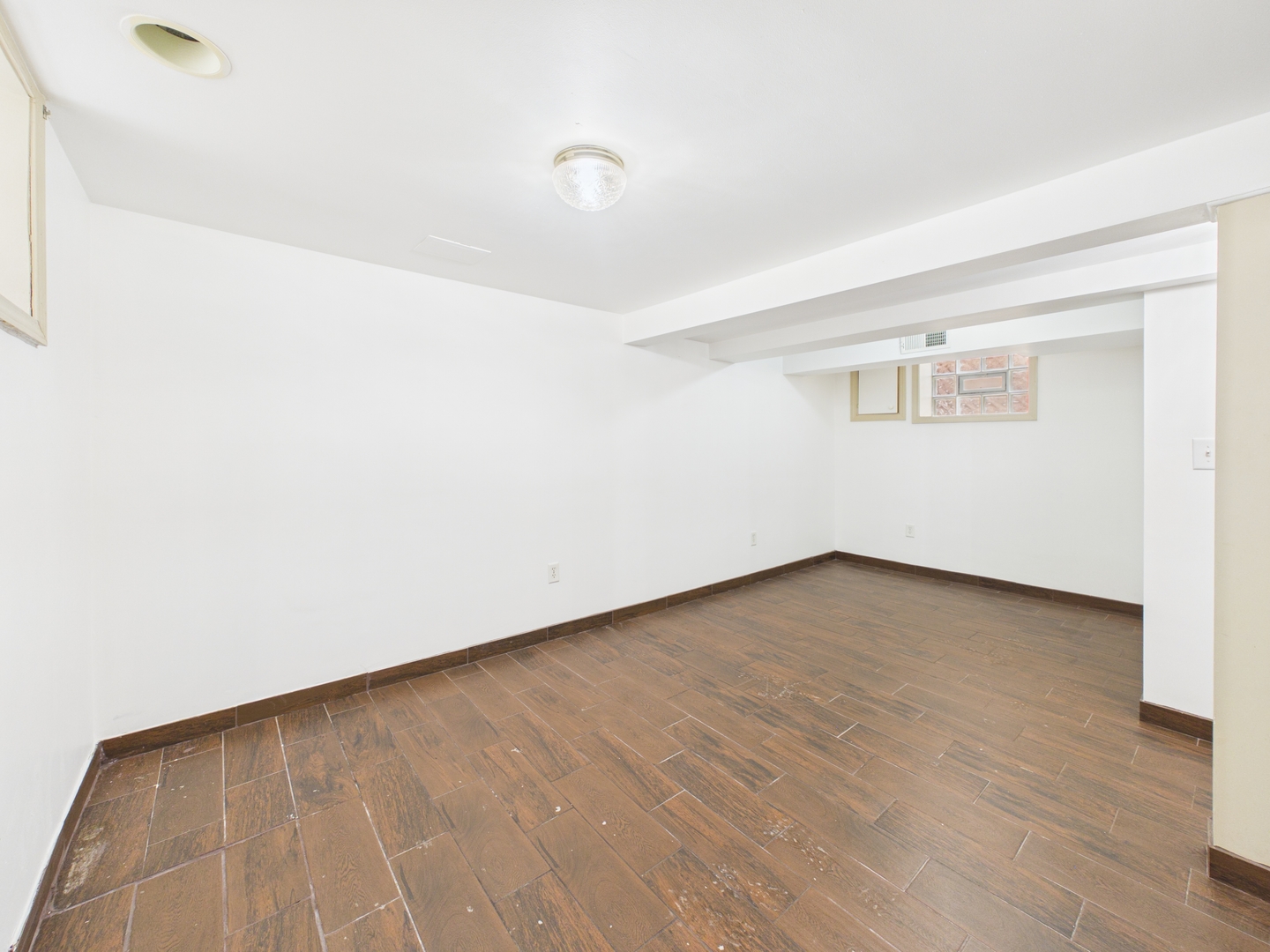 6345 W Peterson Avenue Property Photo 53