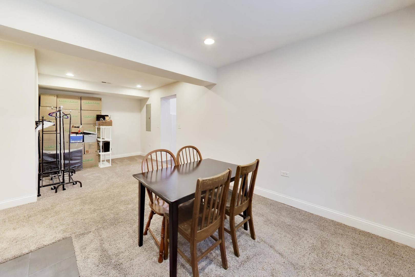 2819 Cuyler Avenue Property Photo 42