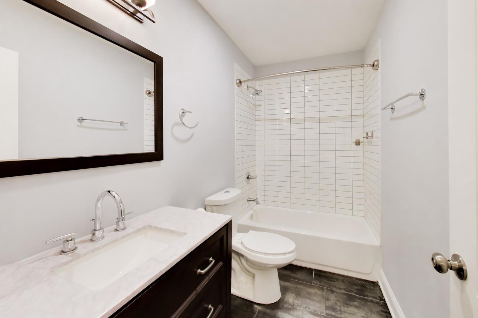 2819 Cuyler Avenue Property Photo 46