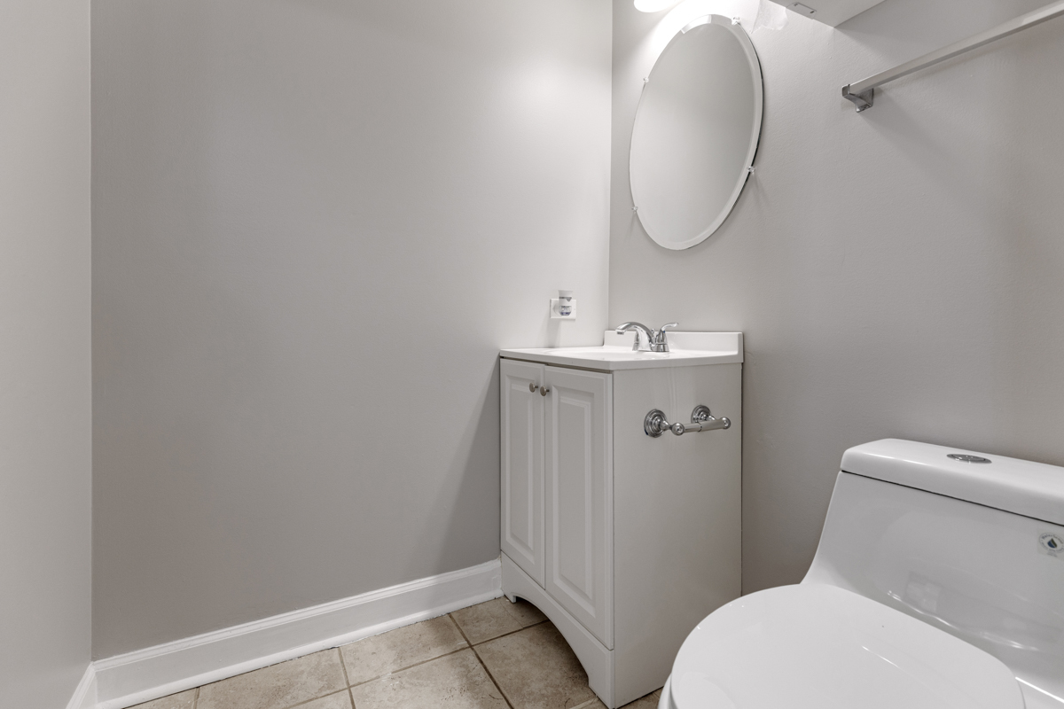 916 Havenshire Court 916 Property Photo 14