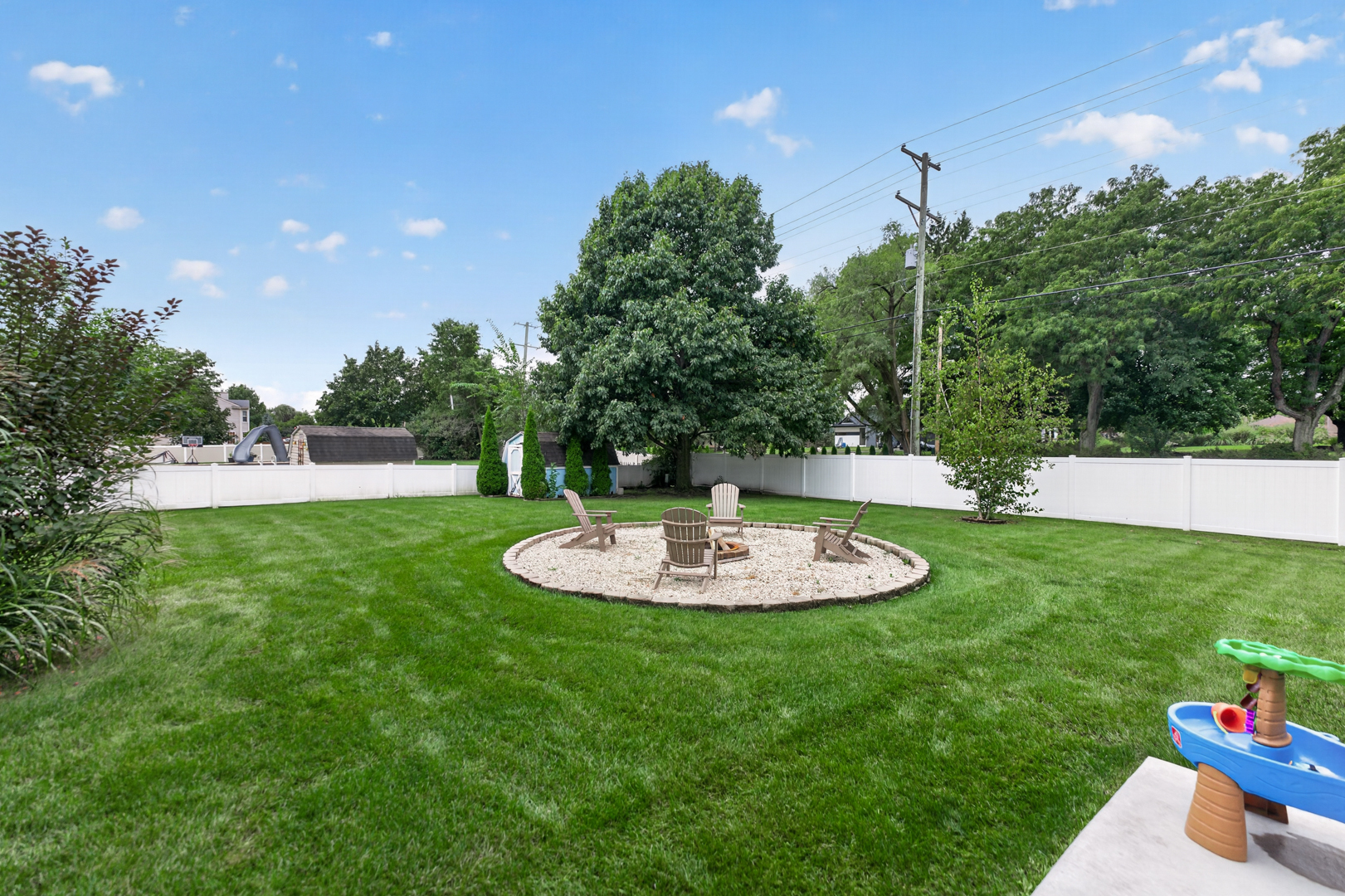 1455 Iris Avenue Property Photo 30
