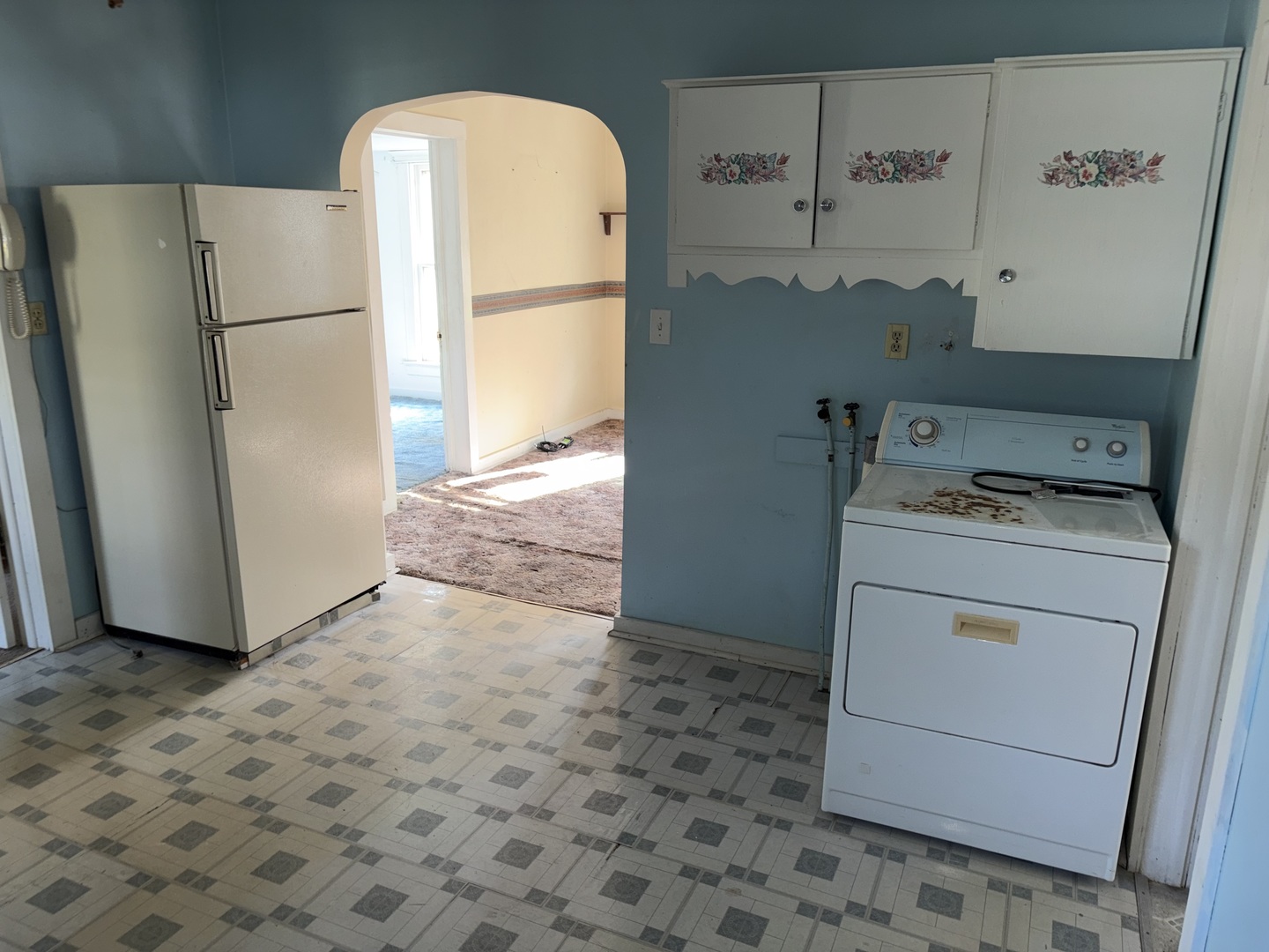 203 S Fuller Street Property Photo 24