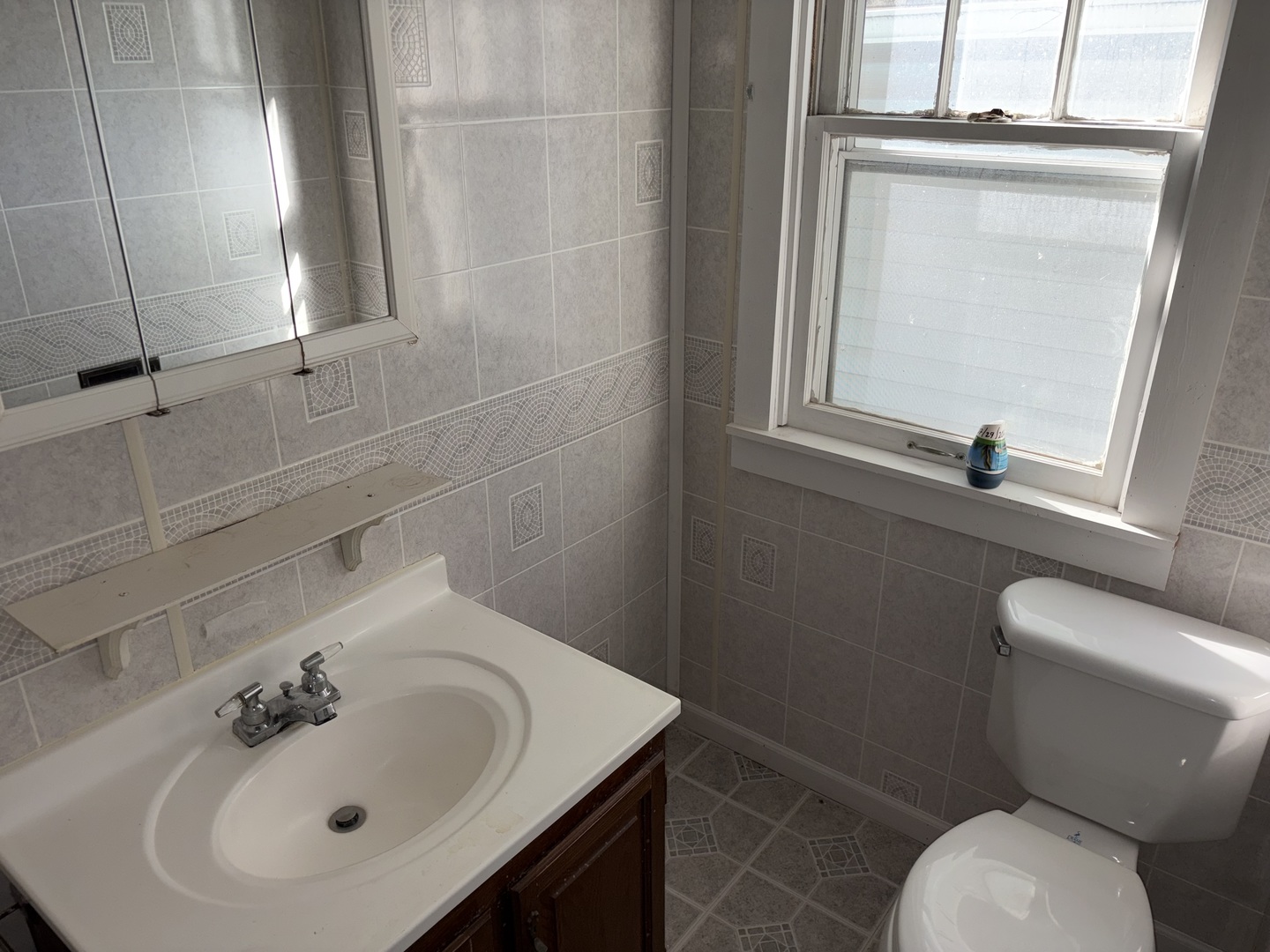 203 S Fuller Street Property Photo 26