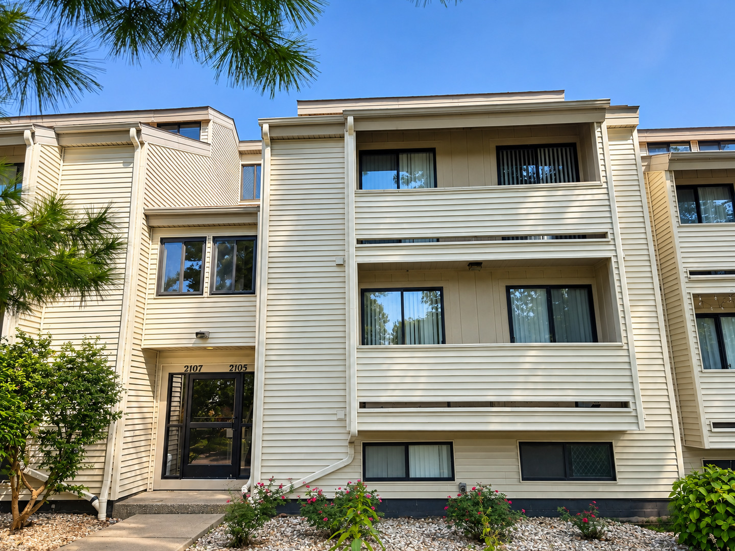 2105 Melrose Drive C Property Photo 15