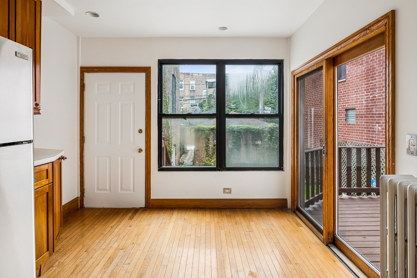 2219 W North Avenue Property Photo 17