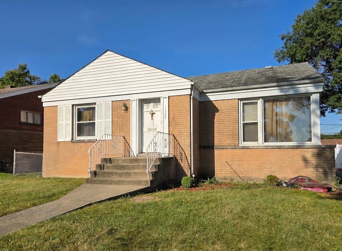 1320 Haase Avenue Property Photo 1