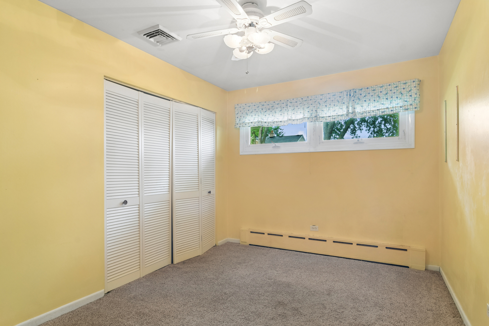 1315 Everett Avenue Property Photo 12