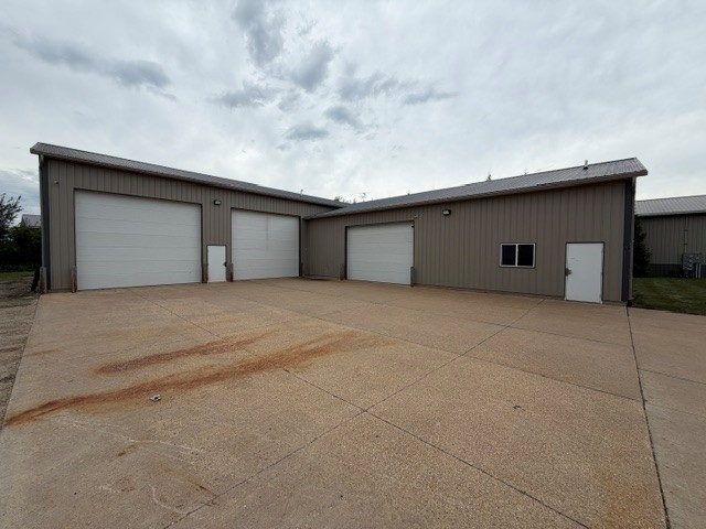 3253 Bear Tooth Court Property Photo 1