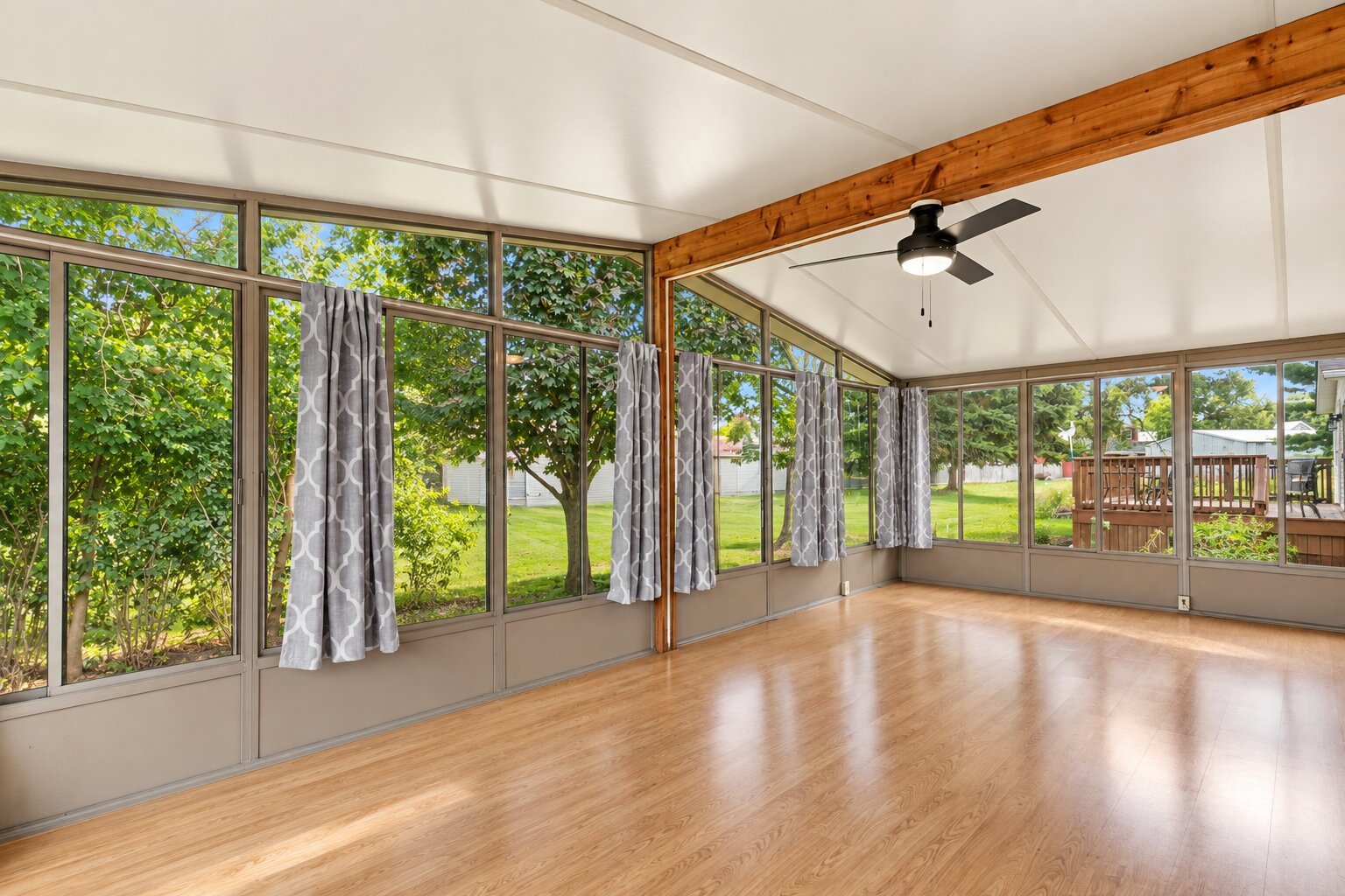 141 Kathryn Lane Property Photo 10