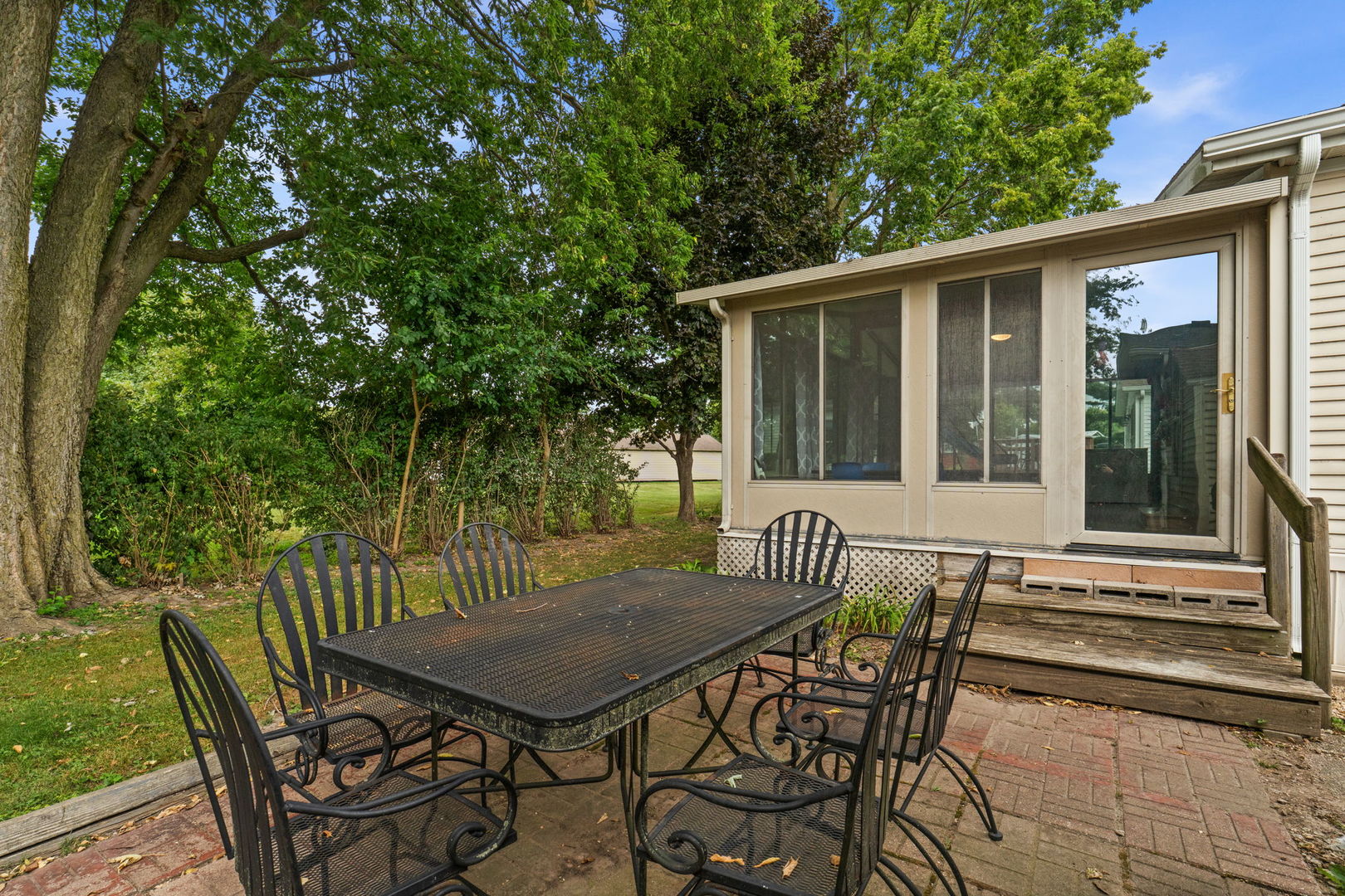 141 Kathryn Lane Property Photo 21