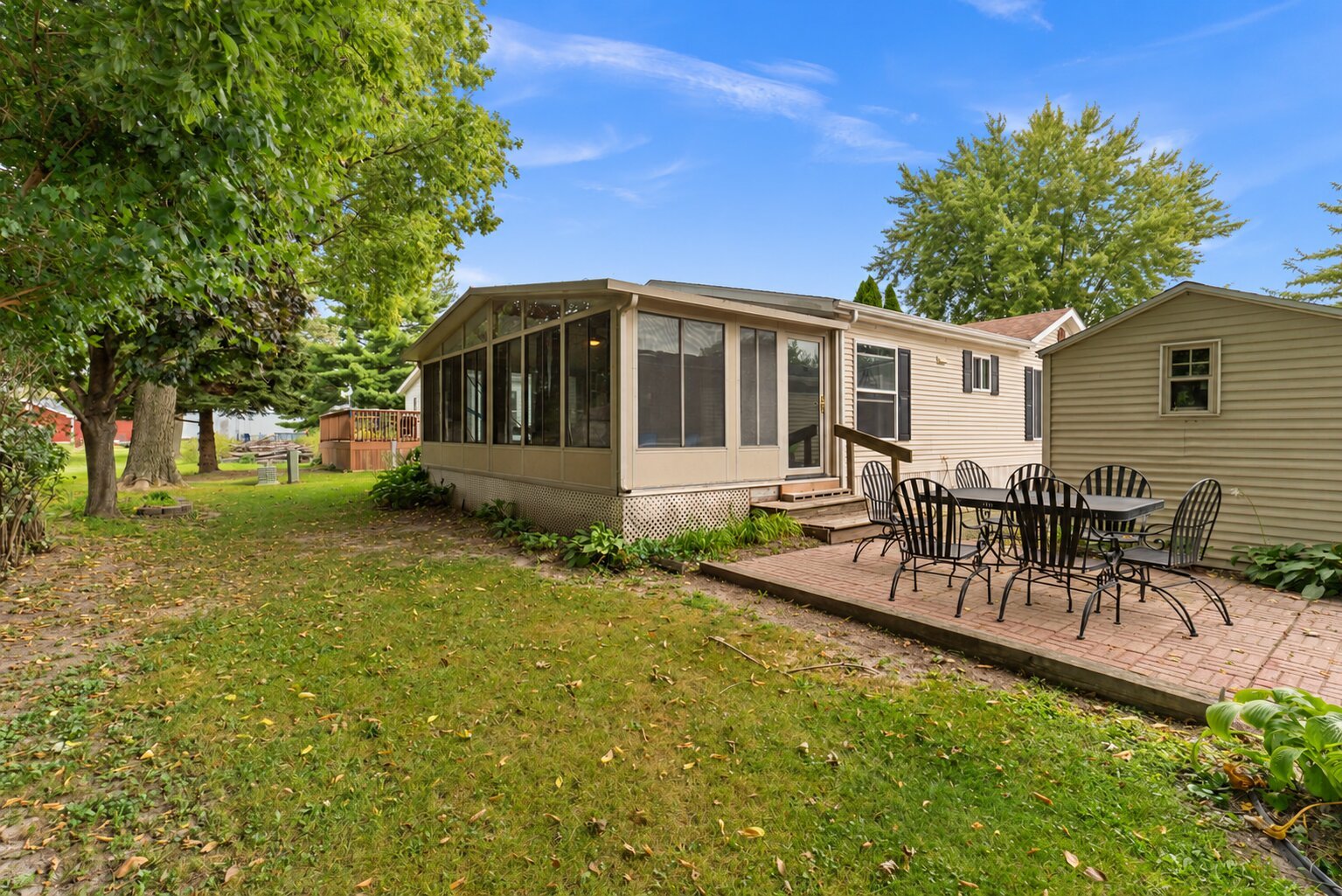 141 Kathryn Lane Property Photo 22