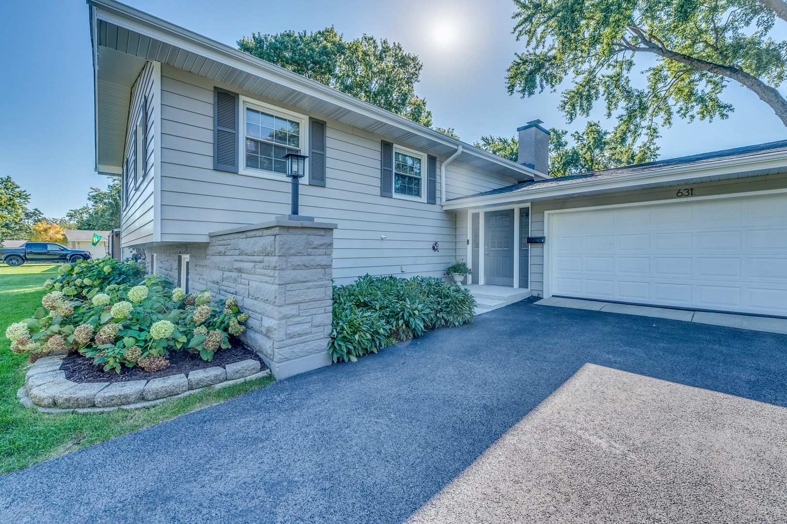 631 Smith Road Property Photo 4