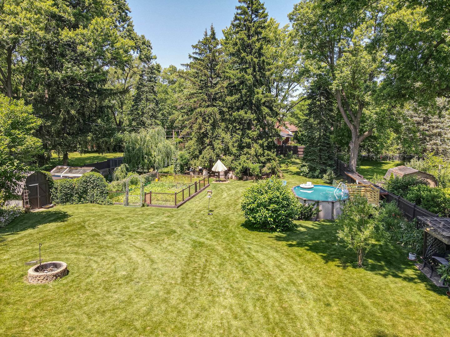 10 E Willow Road Property Photo 38