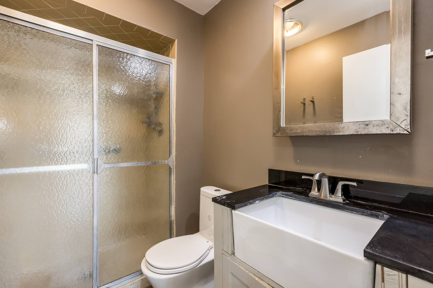 6020 Lincoln Avenue 307 Property Photo 16