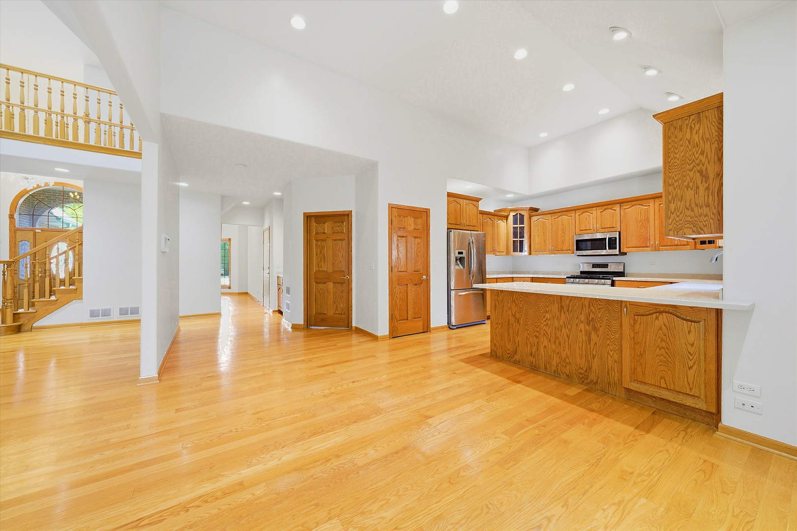 6612 Western Avenue Property Photo 7