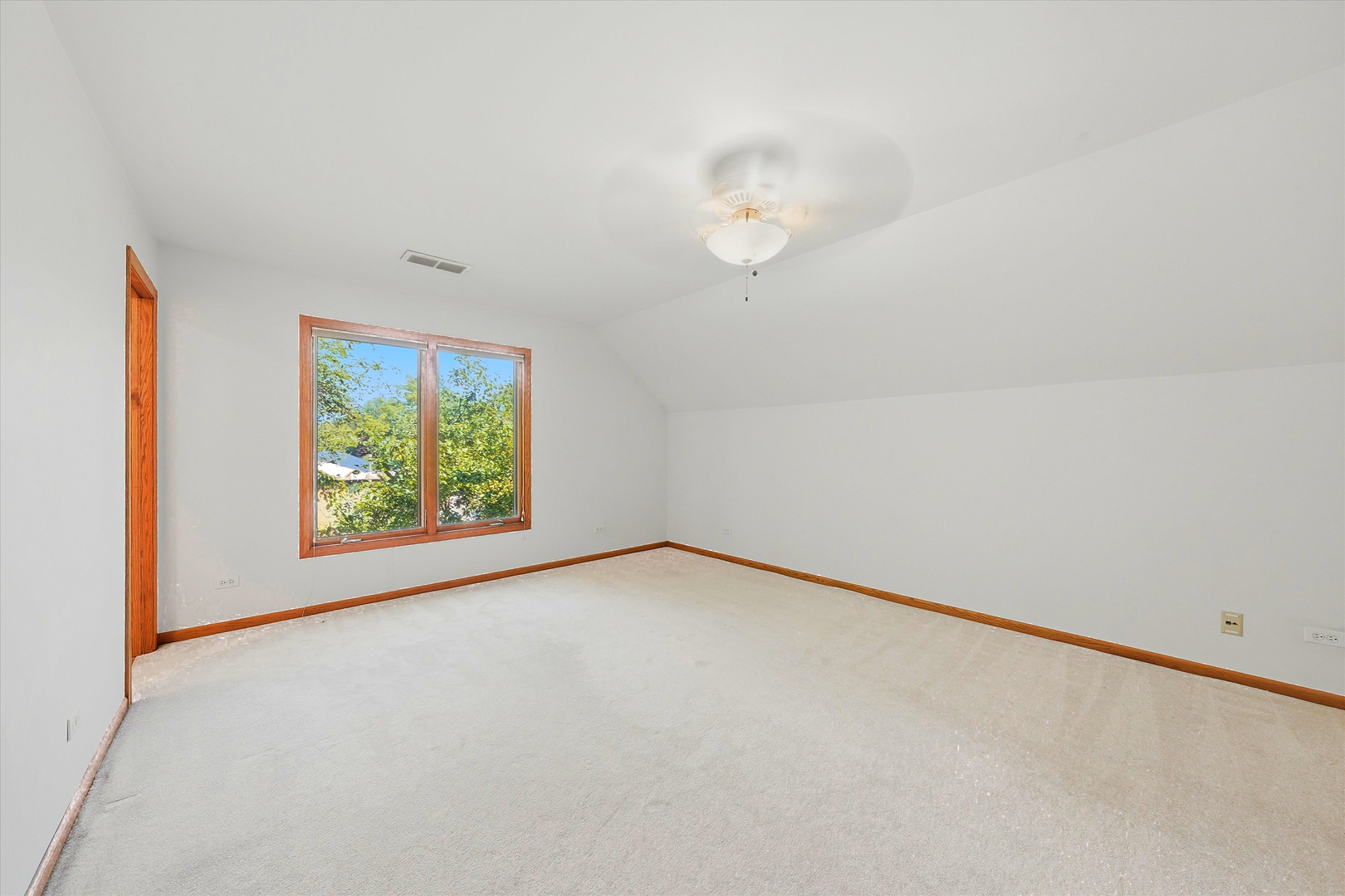 6612 Western Avenue Property Photo 20