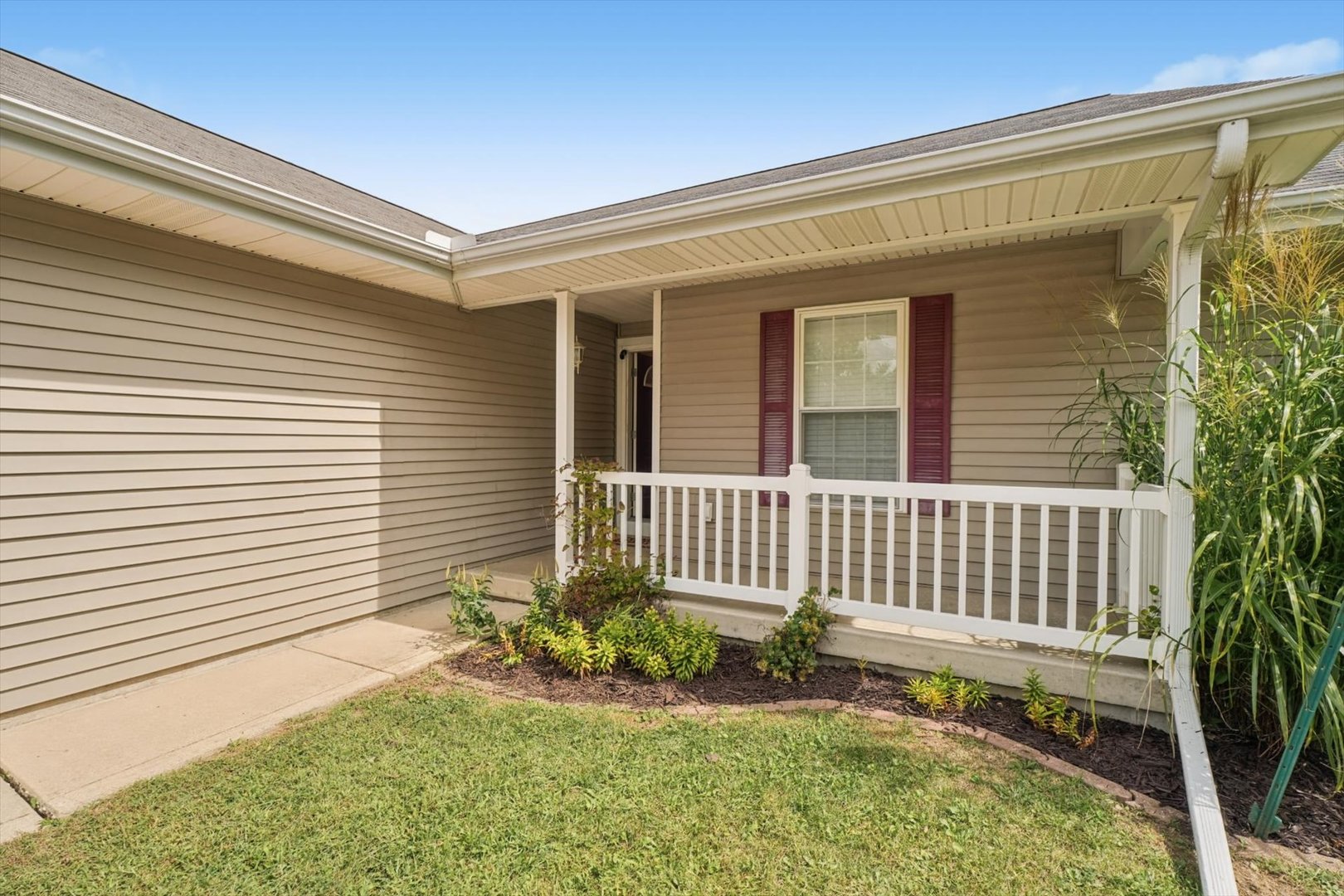 2702 Landis Farm Road Property Photo 4