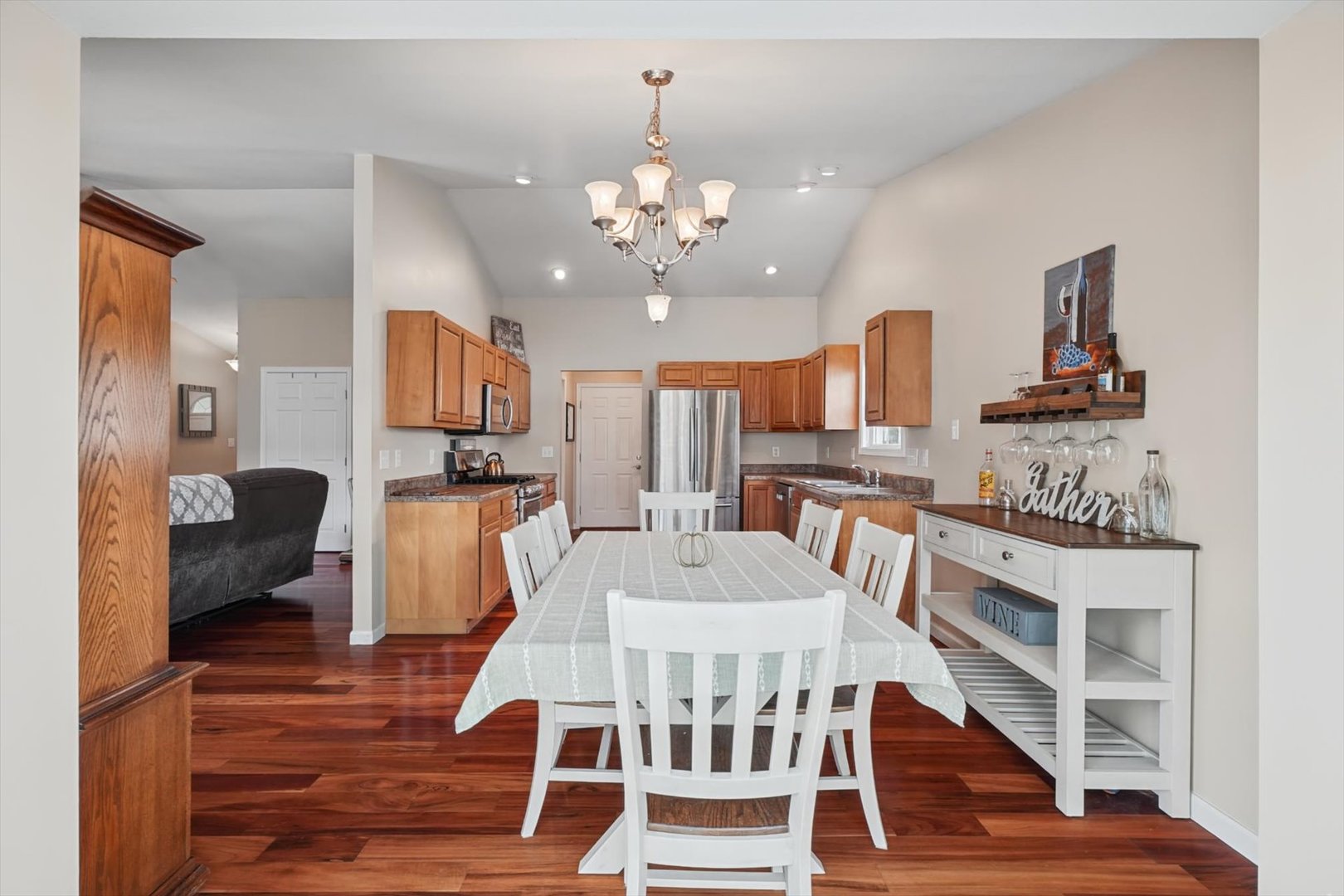 2702 Landis Farm Road Property Photo 12