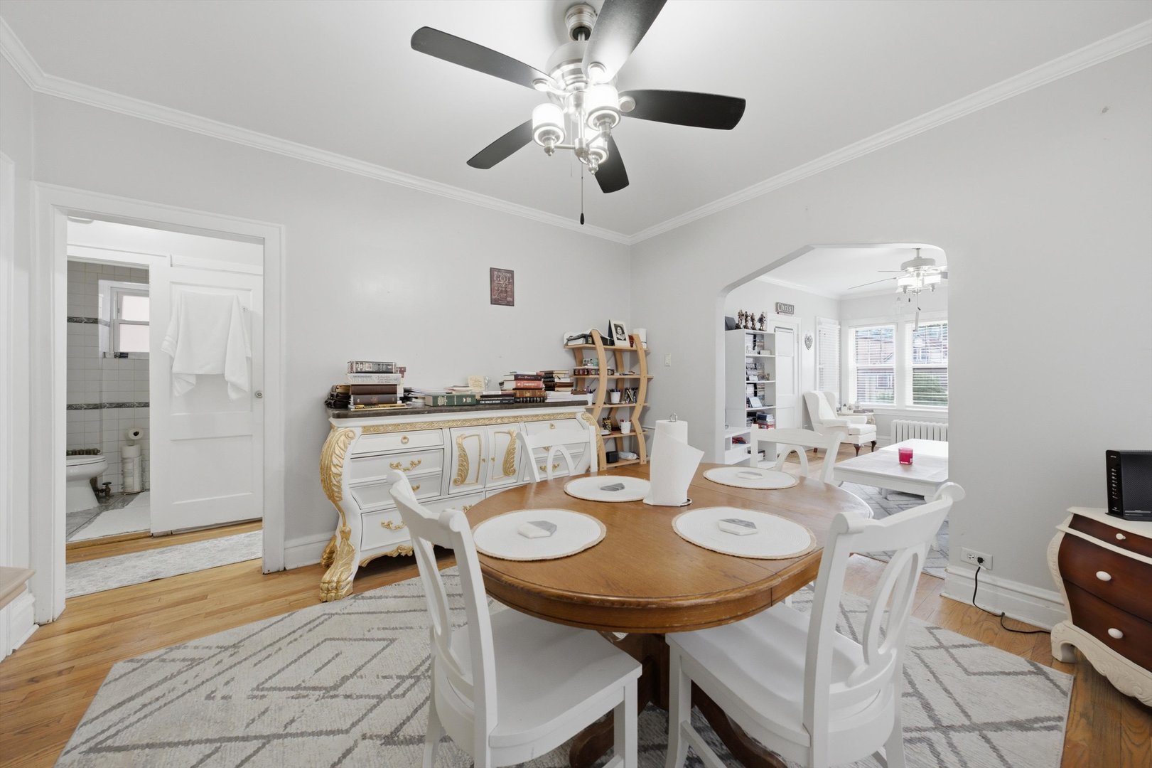 3717 Ridgeland Avenue Property Photo 12