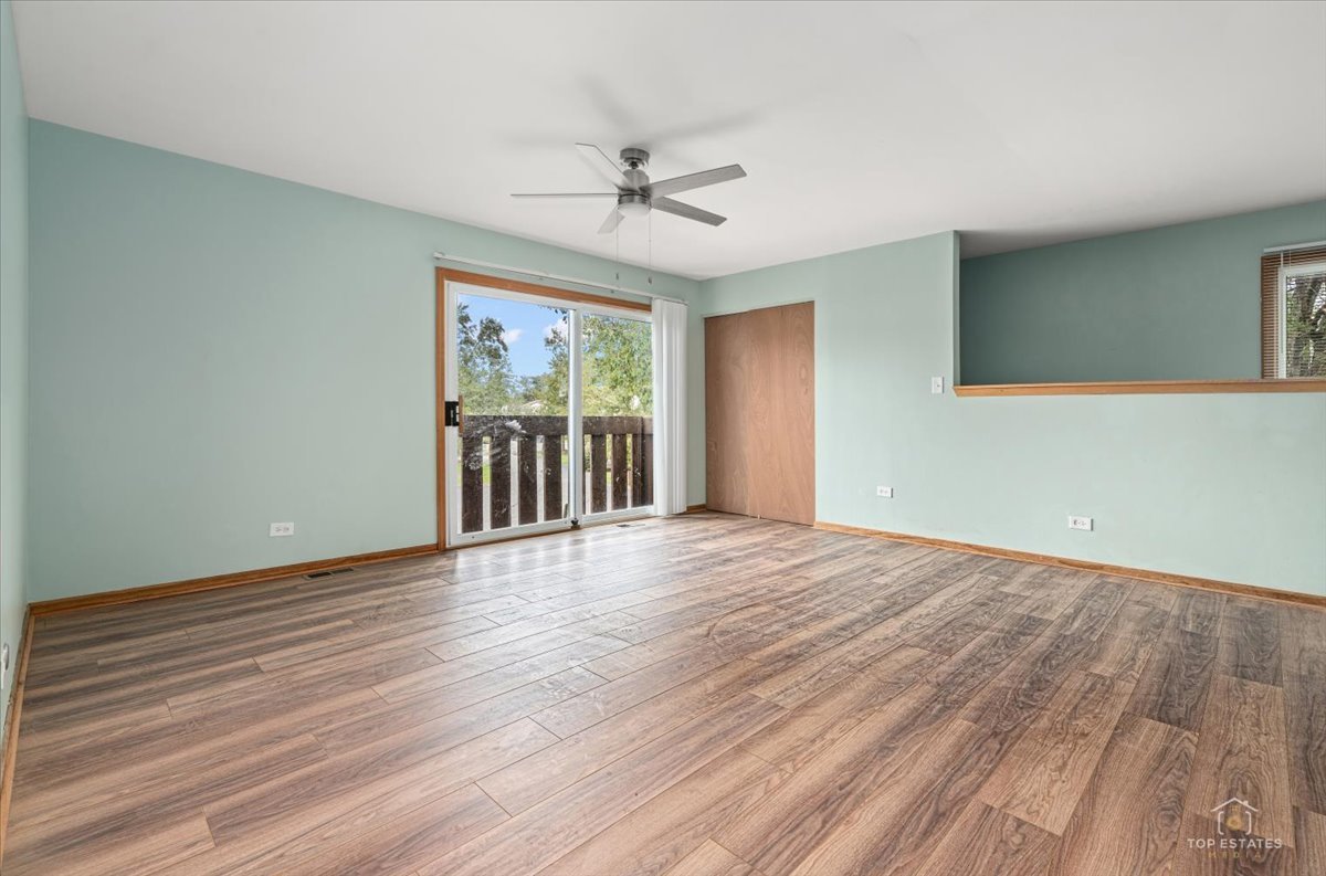 20203 S Fairwood Court D Property Photo 5