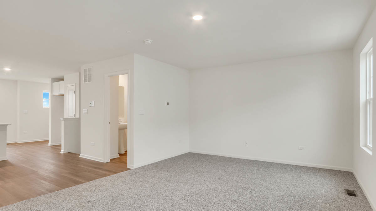 417 Lakeshore Court Property Photo 6