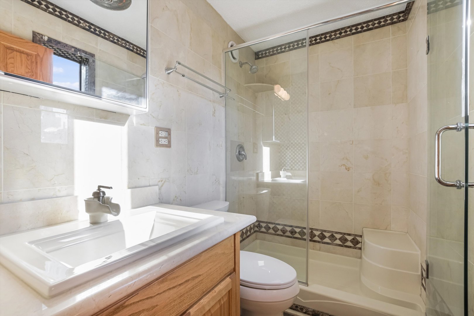 1450 N Astor Street 15ab Property Photo 16