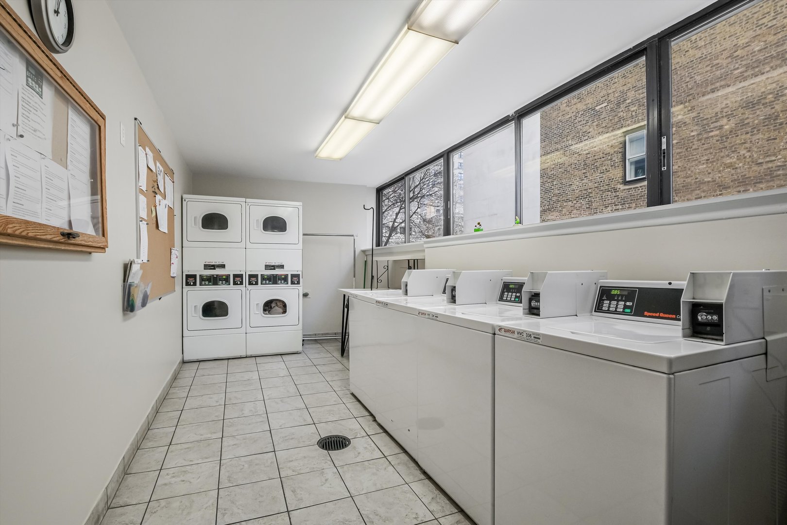 1450 N Astor Street 15ab Property Photo 21
